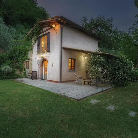 Casa Al Fiume 4&2, Emma Terranuova Bracciolini