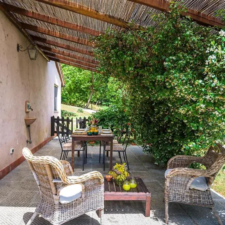 Casa Al Fiume 4&2, Emma